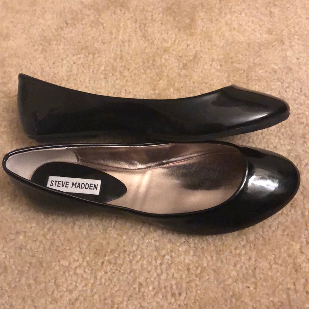 Steve Madden black patent leather flats - Picture 5 of 5